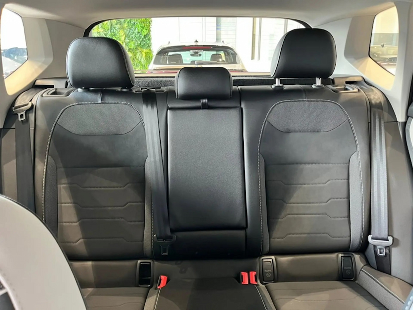 Foto do veículo VOLKSWAGEN TAOS 1.4 250 TSI TOTAL FLEX COMFORTLINE AUTOMÁTICO 2026 0 KM 182.777,00
