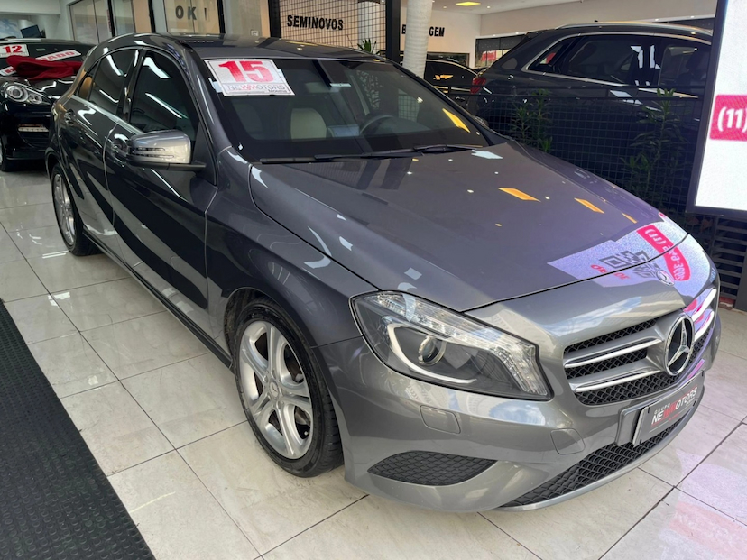 Foto do veículo MERCEDES-BENZ A 200 1.6 TURBO 16V FLEX 4P AUTOMÁTICO 2015 64.997 KM 95.777,00