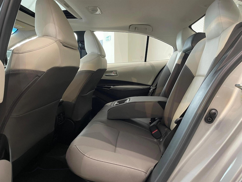 Foto do veículo TOYOTA COROLLA 1.8 VVT-I HYBRID FLEX ALTIS PREMIUM CVT 2026 0 KM 195.490,00