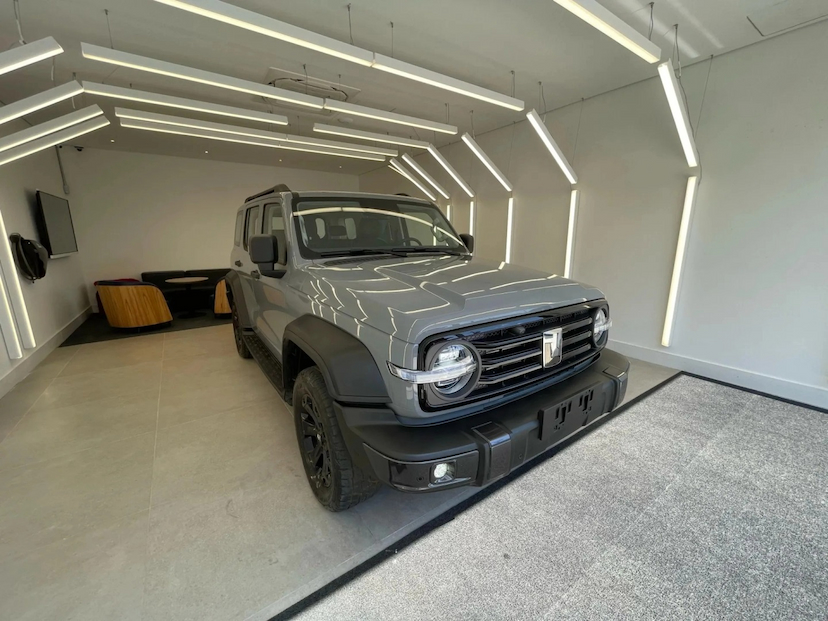 Foto do veículo GWM TANK 300 2.0 HI4-T PHEV 4X4 9HAT FLEX 2027 0 KM 328.900,00