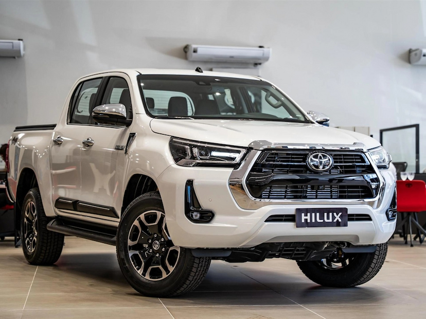 Foto do veículo TOYOTA HILUX 2.8 D-4D TURBO DIESEL CD SRX 4X4 AUTOMÁTICO 2026 0 KM 314.800,00