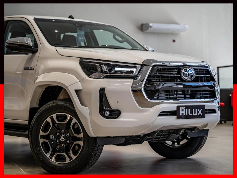 Foto do veículo TOYOTA HILUX 2.8 D-4D TURBO DIESEL CD SRX PLUS 4X4 AUTOMÁTICO 2026 0 KM 327.800,00