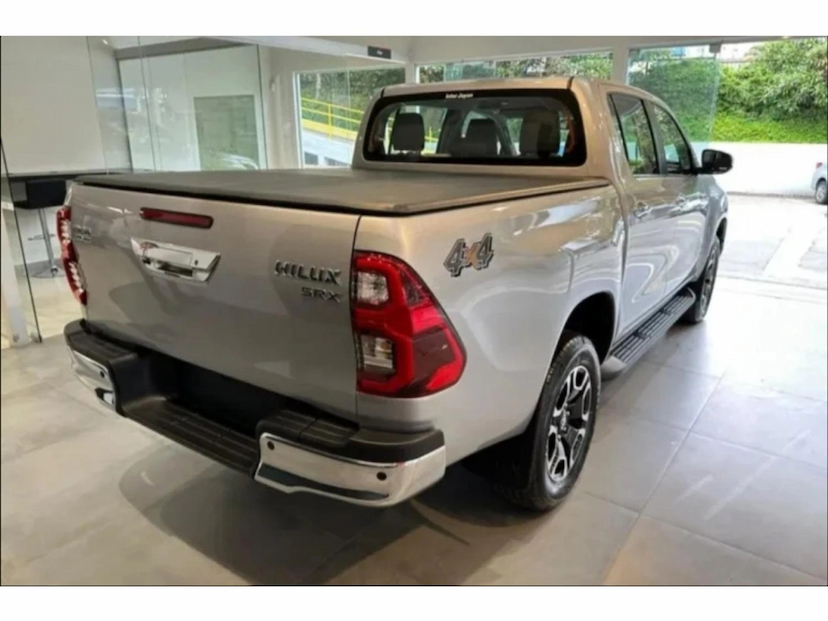 Foto do veículo TOYOTA HILUX 2.8 D-4D TURBO DIESEL CD SRX 4X4 AUTOMÁTICO 2026 0 KM 314.800,00