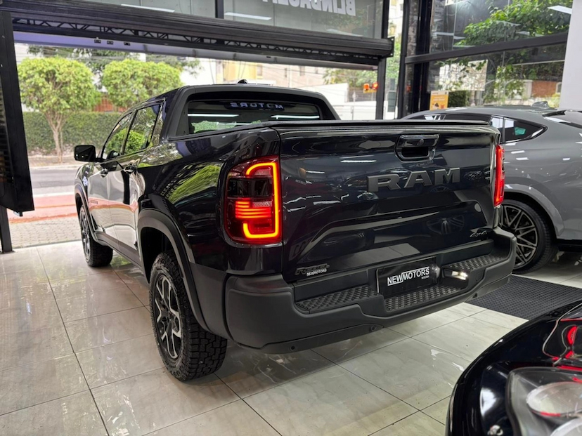 Foto do veículo RAM RAMPAGE 2.2 TURBO DIESEL REBEL 4X4 AUTOMÁTICO 2027 0 KM 219.580,00