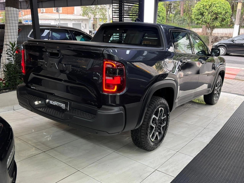 Foto do veículo RAM RAMPAGE 2.2 TURBO DIESEL REBEL 4X4 AUTOMÁTICO 2027 0 KM 219.580,00
