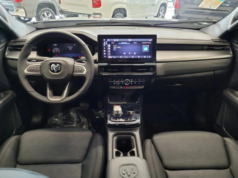 Foto do veículo RAM RAMPAGE 2.2 TURBO DIESEL REBEL 4X4 AUTOMÁTICO 2027 0 KM 334.900,00