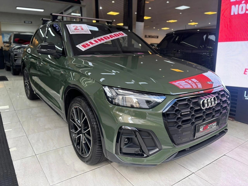Foto do veículo AUDI Q5 2.0 45 TFSI GASOLINA S-LINE QUATTRO S TRONIC 2021 70.635 KM 257.777,00