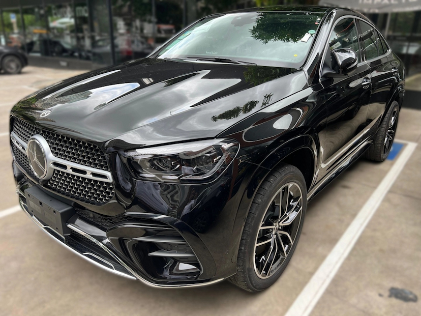 Foto do veículo MERCEDES-BENZ GLE 450D 3.0 I6 MHEV DIESEL 4MATIC 9G-TRONIC 2026 0 KM 829.900,00