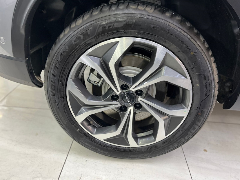 Foto do veículo GWM HAVAL H6 1.5 FLEX PHEV35 AWD E-TRACTION 2027 0 KM 276.300,00