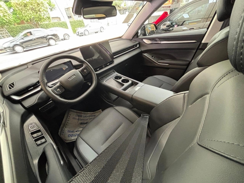 Foto do veículo GWM HAVAL H6 1.5 HEV2 E-TRACTION 2026 0 KM 202.900,00