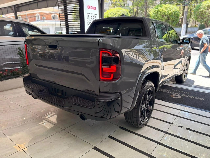 Foto do veículo RAM RAMPAGE 2.0 HURRICANE 4 TURBO FLEX R/T 4X4 AUTOMÁTICO 2027 0 KM 224.780,00