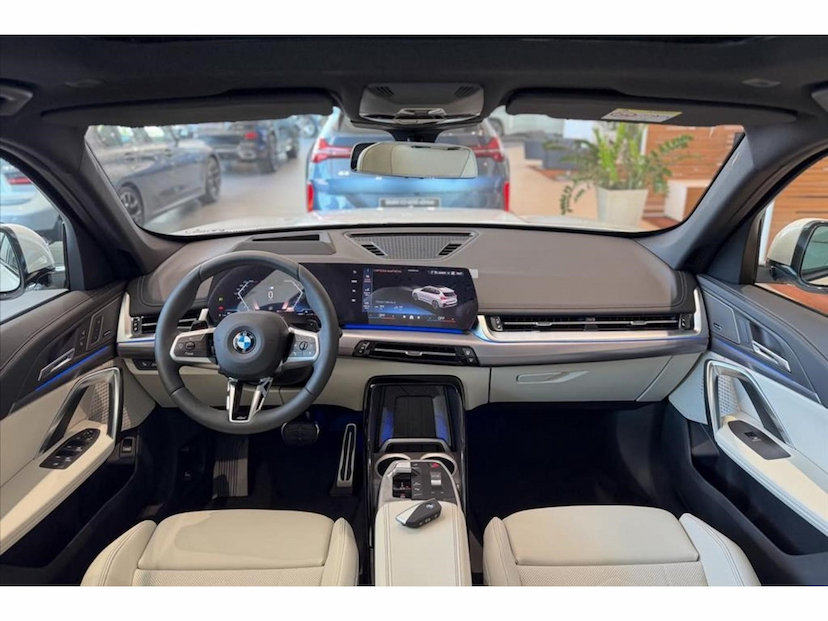 Foto do veículo BMW X1 2.0 16V TURBO GASOLINA SDRIVE20I M SPORT STEPTRONIC 2027 0 KM 369.500,00