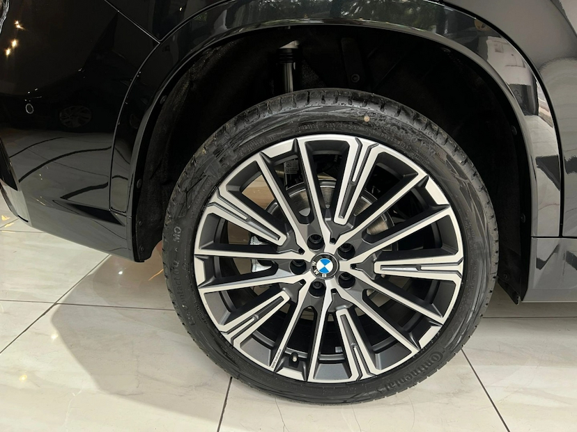 Foto do veículo BMW X1 2.0 16V TURBO GASOLINA SDRIVE20I M SPORT STEPTRONIC 2026 0 KM 357.900,00