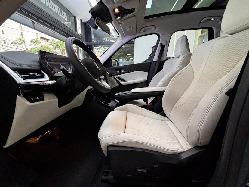 Foto do veículo BMW X1 2.0 16V TURBO GASOLINA SDRIVE20I X-LINE STEPTRONIC 2026 0 KM 349.890,00