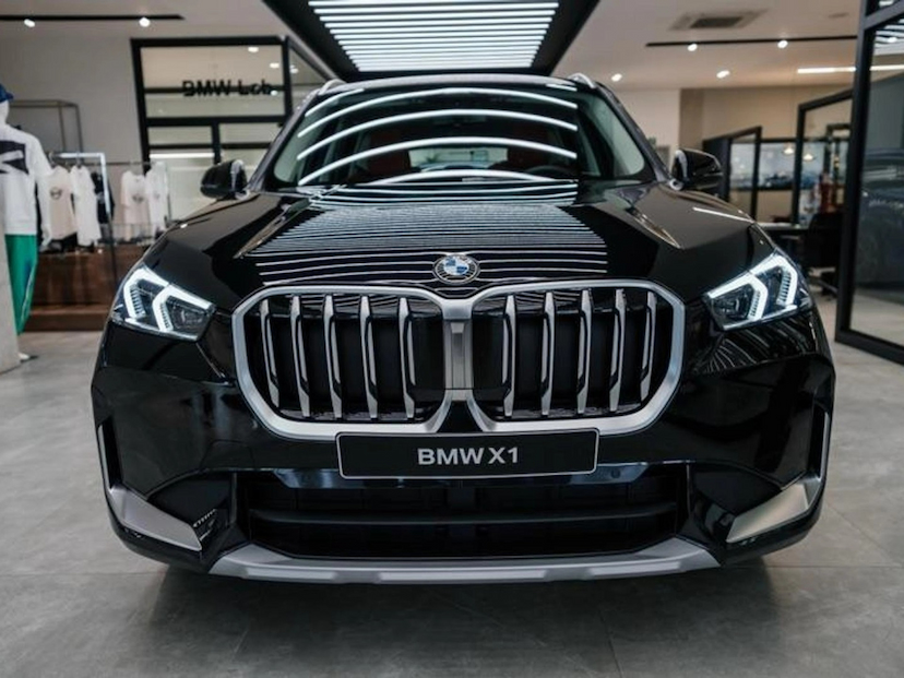 Foto do veículo BMW X1 2.0 16V TURBO GASOLINA SDRIVE20I X-LINE STEPTRONIC 2026 0 KM 349.890,00