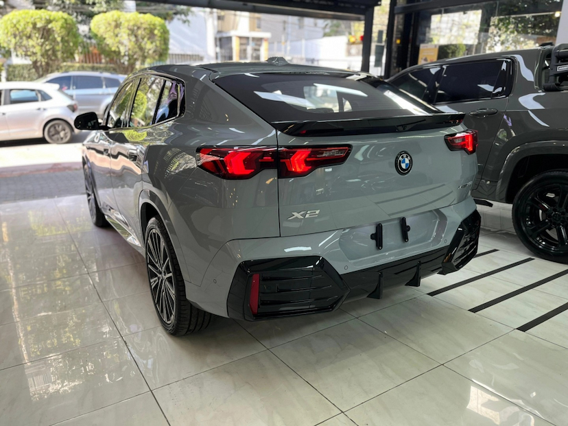 Foto do veículo BMW X2 2.0 TURBO GASOLINA XDRIVE20I M SPORT STEPTRONIC 2026 0 KM 389.790,00