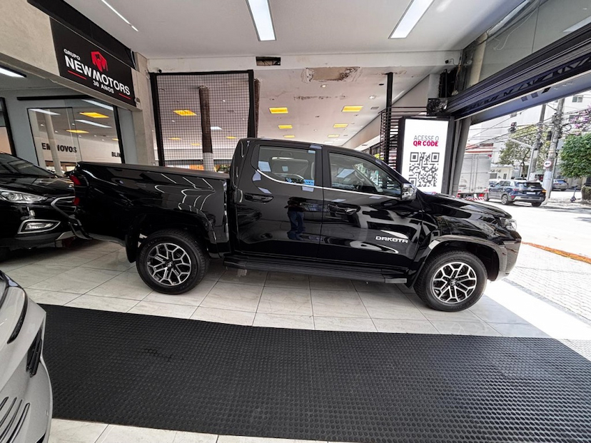 Foto do veículo RAM DAKOTA 2.2 TURBO DIESEL LARAMIE 4X4 AUTOMÁTICO 2026 0 KM 276.900,00