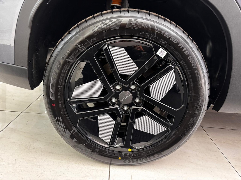 Foto do veículo OMODA 5 1.5 TGDI HEV LUXURY DHT 2027 0 KM 158.900,00
