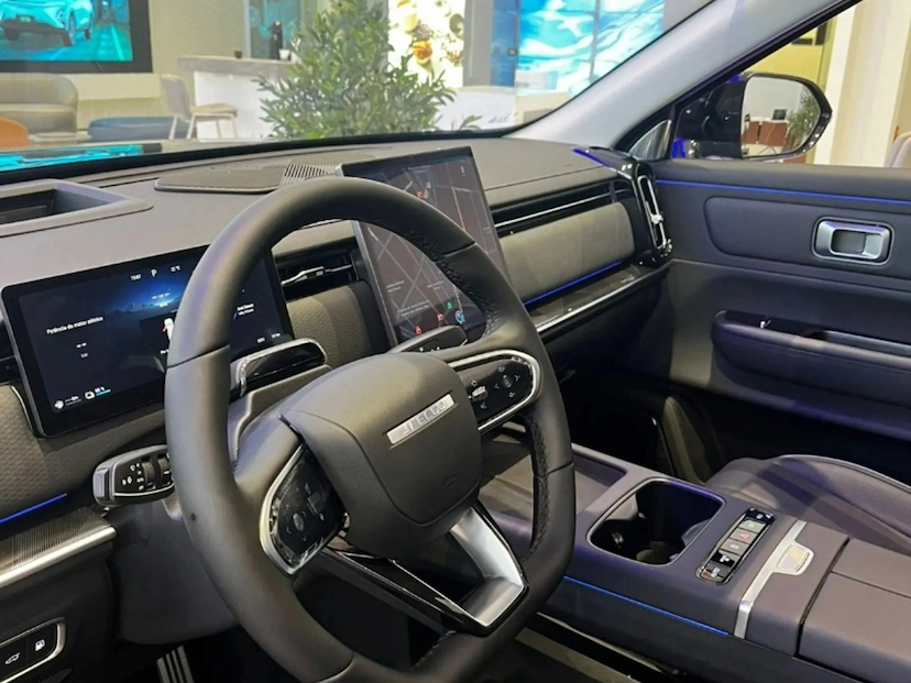 Foto do veículo OMODA 7 1.5 TGDI PHEV LUXURY DHT 2026 0 KM 249.600,00