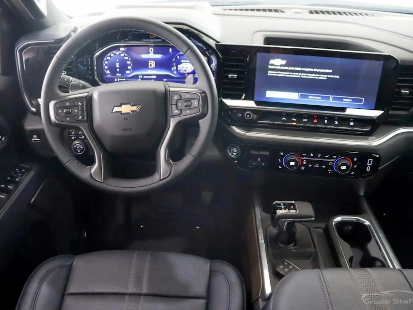 Foto do veículo CHEVROLET SILVERADO 5.3 V8 GASOLINA 1500 HIGH COUNTRY 4X4 AUTOMÁTICO 2026 0 KM 479.800,00