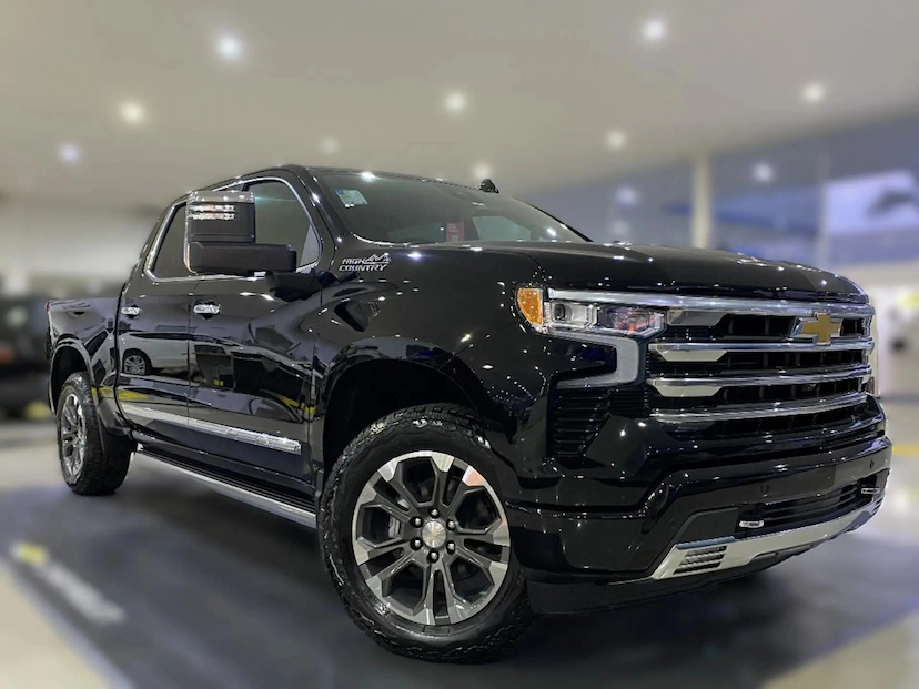 Foto do veículo CHEVROLET SILVERADO 5.3 V8 GASOLINA 1500 HIGH COUNTRY 4X4 AUTOMÁTICO 2026 0 KM 479.800,00