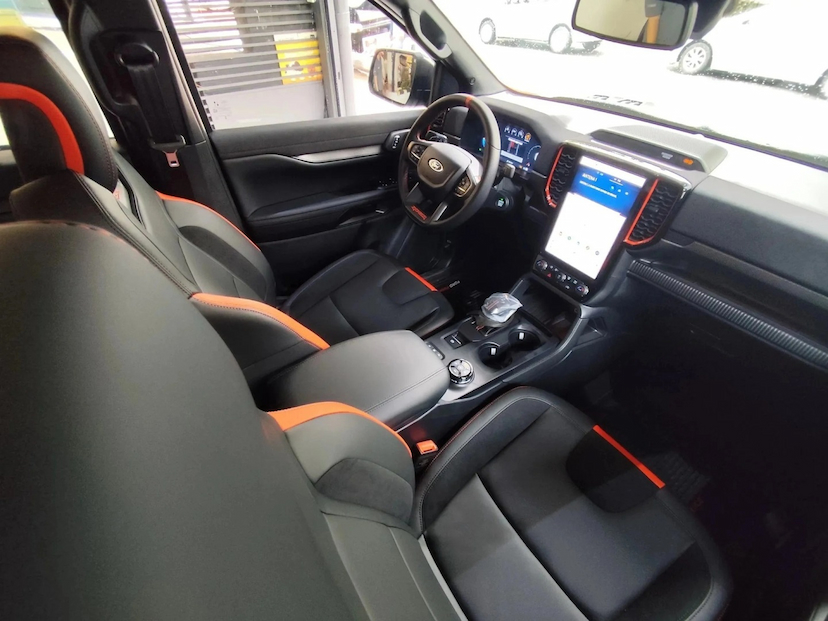 Foto do veículo FORD RANGER 3.0 V6 BI-TURBO RAPTOR 4WD AUTOMATICO 2026 0 KM 489.700,00