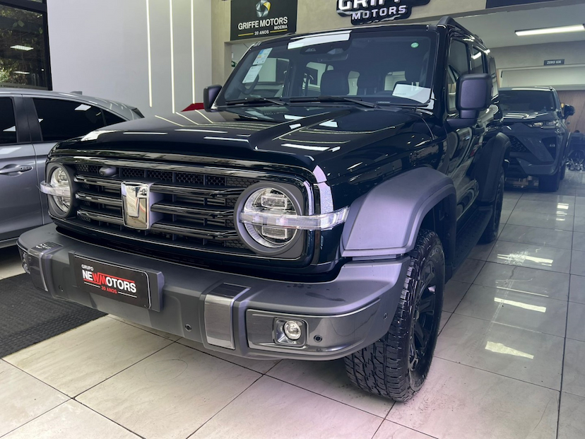 Foto do veículo GWM TANK 300 2.0 HI4-T PHEV 4X4 9HAT FLEX 2027 0 KM 328.900,00