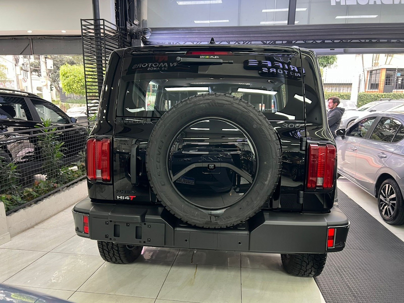 Foto do veículo GWM TANK 300 2.0 HI4-T PHEV 4X4 9HAT FLEX 2027 0 KM 328.900,00
