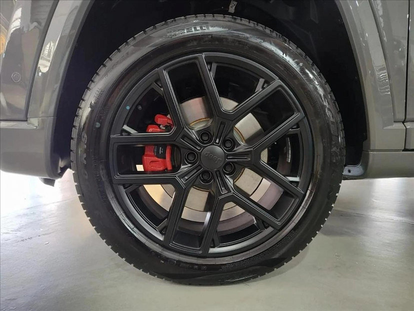 Foto do veículo JEEP COMMANDER 2.0 HURRICANE 4 TURBO GASOLINA BLACKHAWK AT9 2026 0 KM 294.777,00