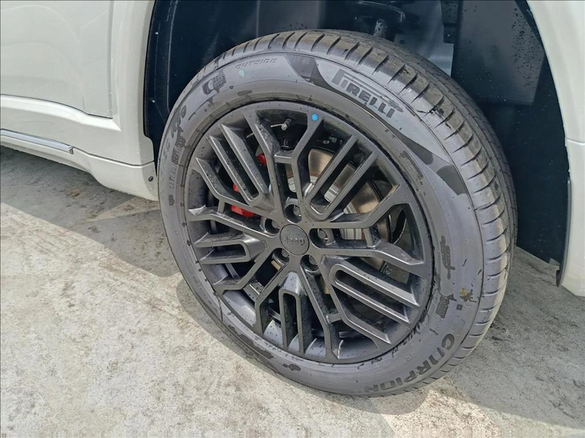 Foto do veículo JEEP COMMANDER 2.0 HURRICANE 4 TURBO GASOLINA BLACKHAWK AT9 2026 0 KM 294.777,00