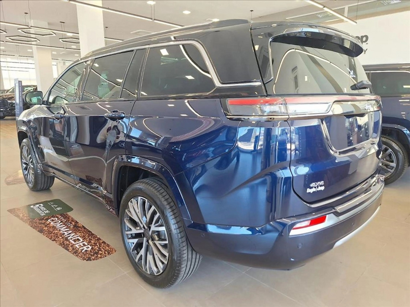Foto do veículo JEEP COMMANDER 2.2 TURBO DIESEL OVERLAND AT9 2026 0 KM 277.800,00