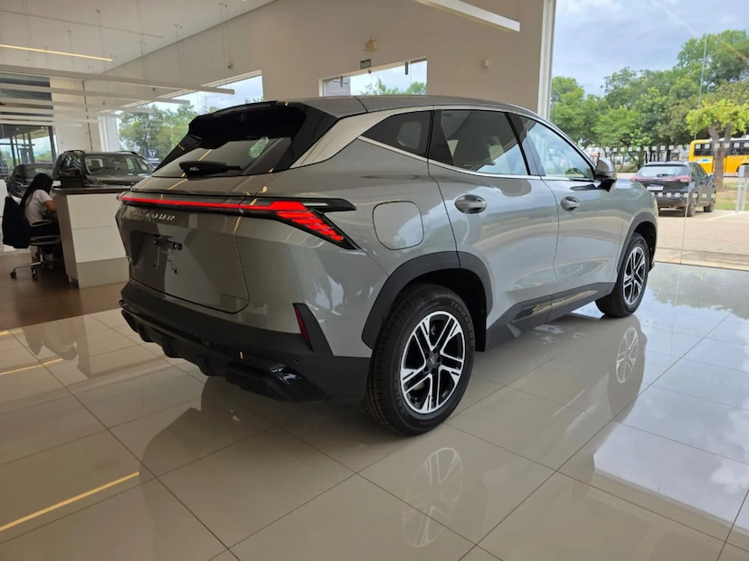Foto do veículo JETOUR S06 1.5 TGDI PHEV ADVANCE DHT 2026 0 KM 199.900,00