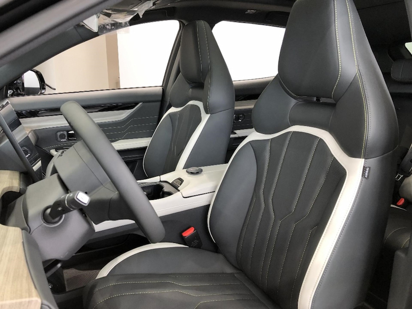 Foto do veículo JETOUR S06 1.5 TGDI PHEV PREMIUM DHT 2026 0 KM 229.900,00