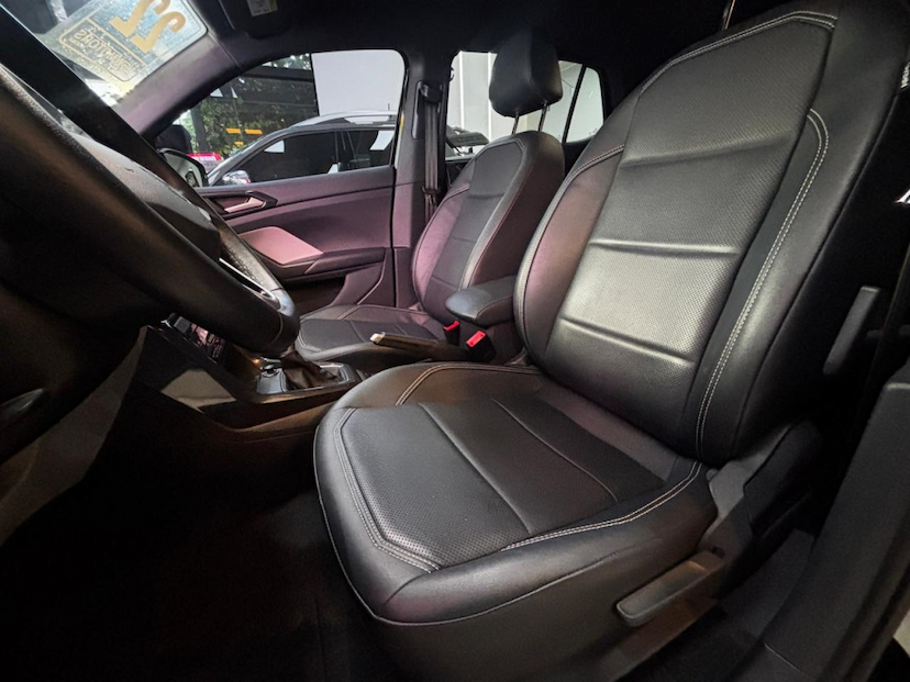 Foto do veículo VOLKSWAGEN T-CROSS 1.4 250 TSI TOTAL FLEX HIGHLINE AUTOMÁTICO 2022 60.161 KM 106.777,00