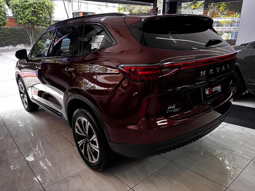 Foto do veículo GWM HAVAL H6 1.5 PHEV19 E-TRACTION 2025 29.603 KM 213.777,00