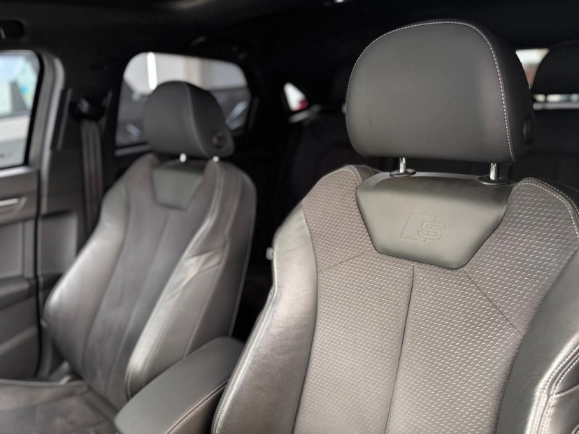 Foto do veículo AUDI Q3 2.0 40 TFSI GASOLINA SPORTBACK PERFORMANCE QUATTRO TIPTRONIC 2023 45.687 KM 269.777,00