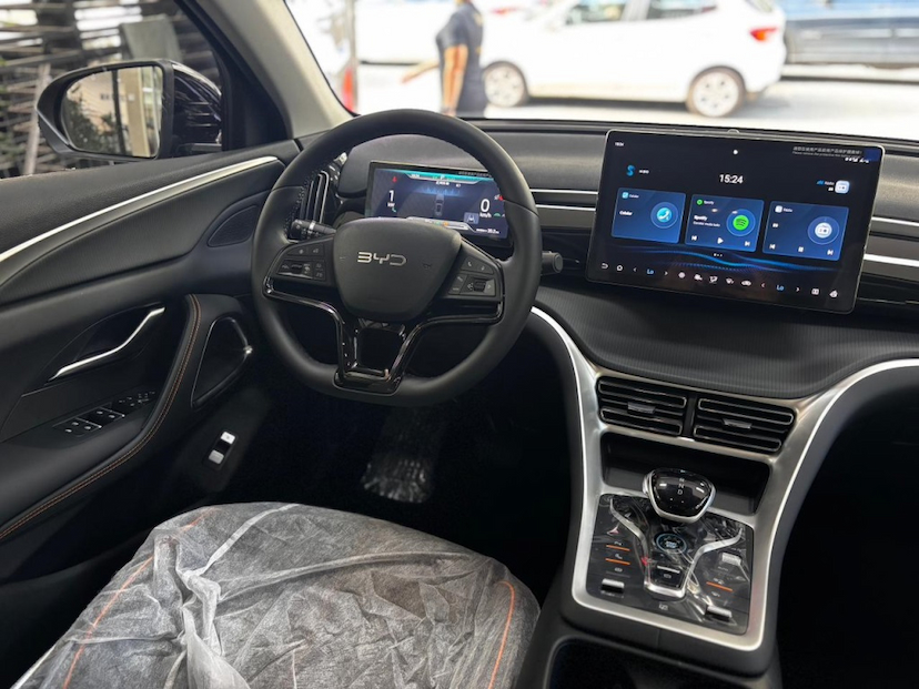 Foto do veículo BYD SONG PRO 1.5 DM-I HÍBRIDO GS AUTOMÁTICO 2027 0 KM 184.880,00