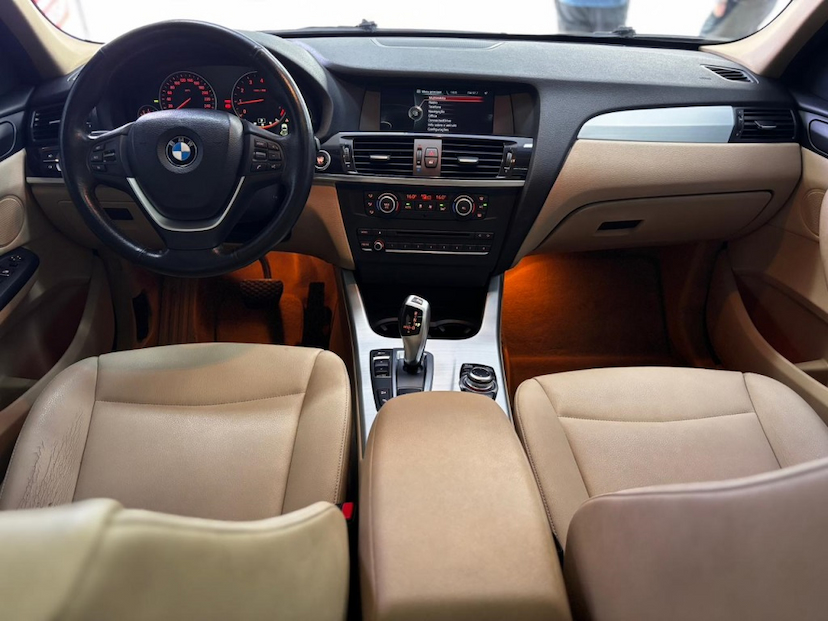 Foto do veículo BMW X3 2.0 20I 4X4 16V GASOLINA 4P AUTOMÁTICO 2014 48.361 KM 99.777,00