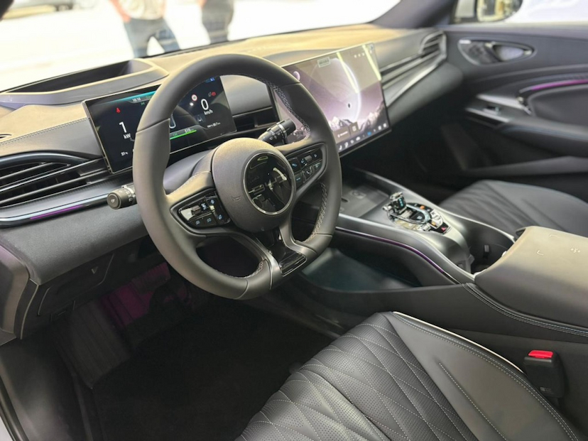 Foto do veículo BYD SEAL 82,5 KW ELÉTRICO  2027 0 KM 273.880,00