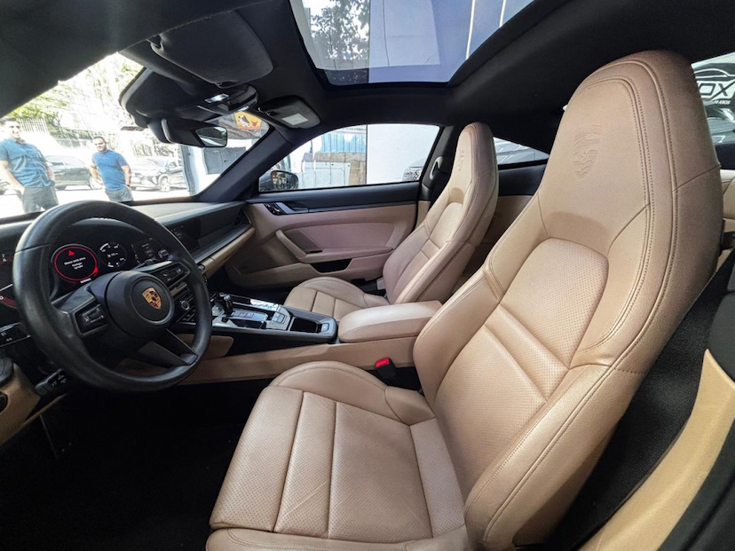 Foto do veículo PORSCHE 911 3.0 24V H6 GASOLINA CARRERA S PDK 2020 24.819 KM 847.777,00