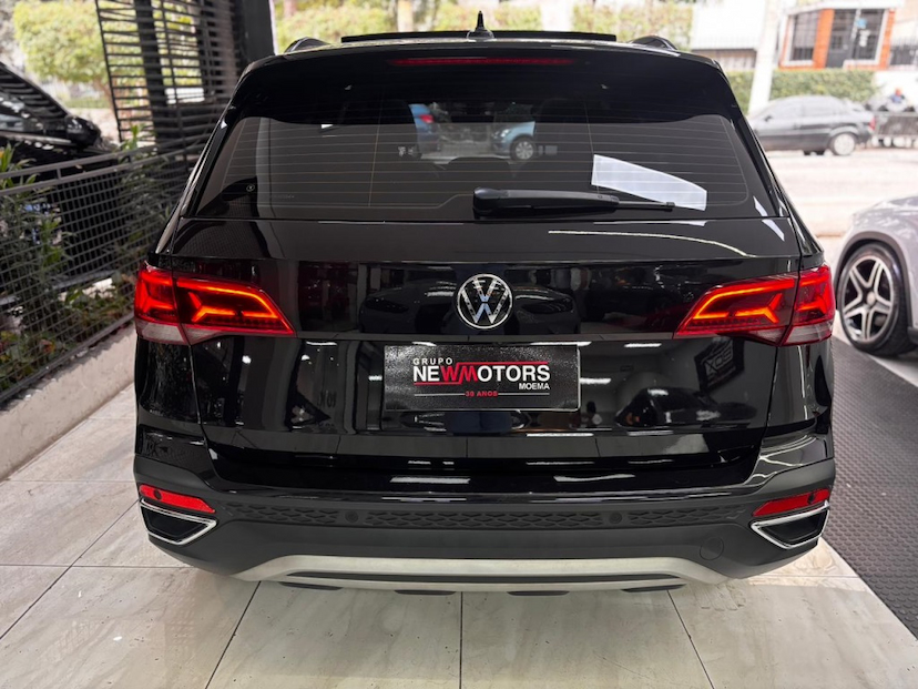 Foto do veículo VOLKSWAGEN TAOS 1.4 250 TSI TOTAL FLEX HIGHLINE AUTOMÁTICO 2024 22.000 KM 158.777,00