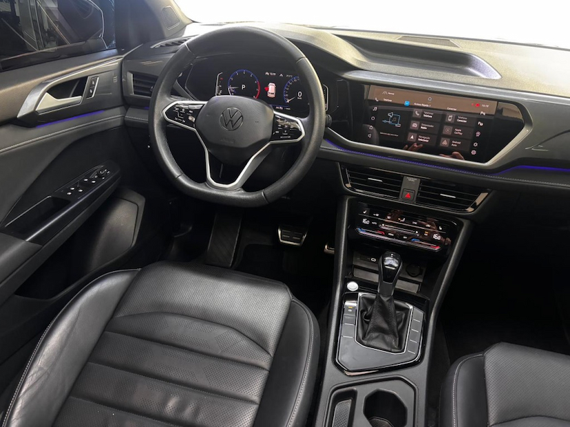 Foto do veículo VOLKSWAGEN TAOS 1.4 250 TSI TOTAL FLEX HIGHLINE AUTOMÁTICO 2024 22.000 KM 158.777,00