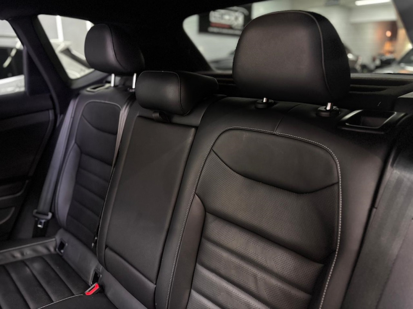 Foto do veículo VOLKSWAGEN TAOS 1.4 250 TSI TOTAL FLEX HIGHLINE AUTOMÁTICO 2024 22.000 KM 158.777,00
