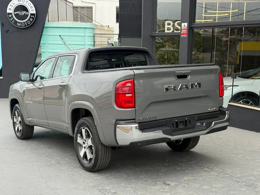 Foto do veículo RAM RAMPAGE 2.0 HURRICANE 4 TURBO FLEX LARAMIE 4X4 AUTOMÁTICO 2027 0 KM 219.700,00