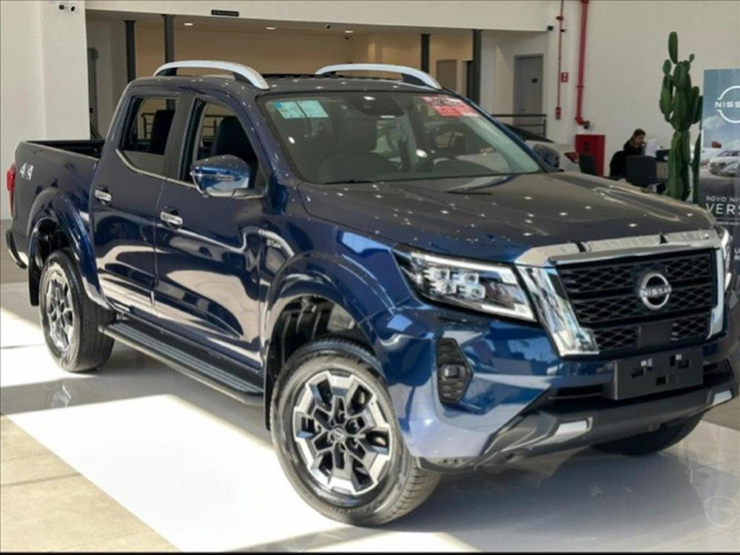 Foto do veículo NISSAN FRONTIER 2.3 16V TURBO DIESEL PLATINUM CD 4X4 AUTOMÁTICO 2026 0 KM 258.777,00
