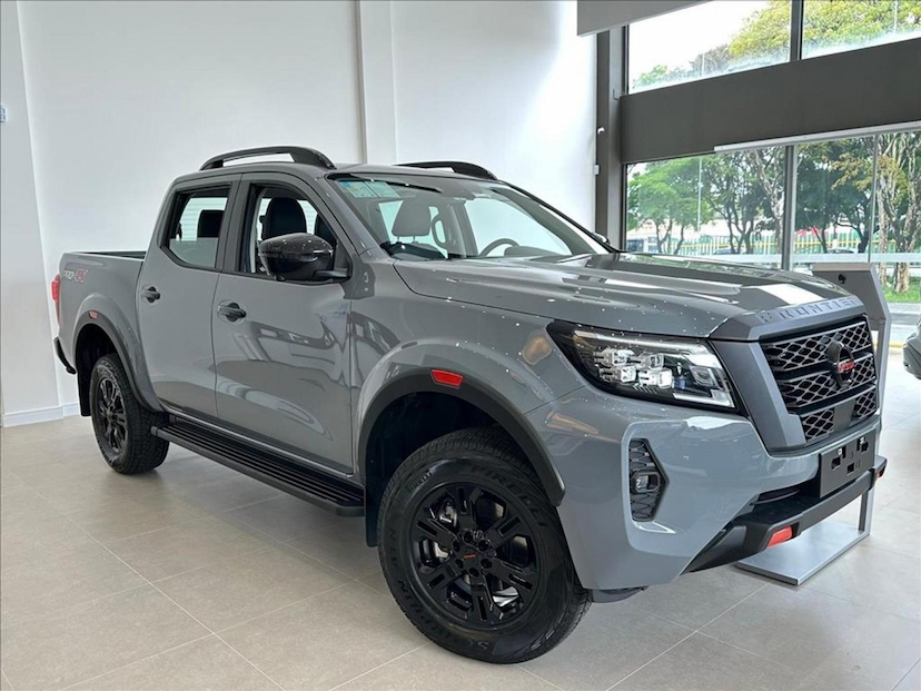 Foto do veículo NISSAN FRONTIER 2.3 16V TURBO DIESEL PRO4X CD 4X4 AUTOMÁTICO 2026 0 KM 258.777,00