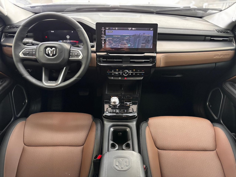 Foto do veículo RAM RAMPAGE 2.2 TURBO DIESEL LARAMIE 4X4 AUTOMÁTICO 2027 0 KM 224.780,00