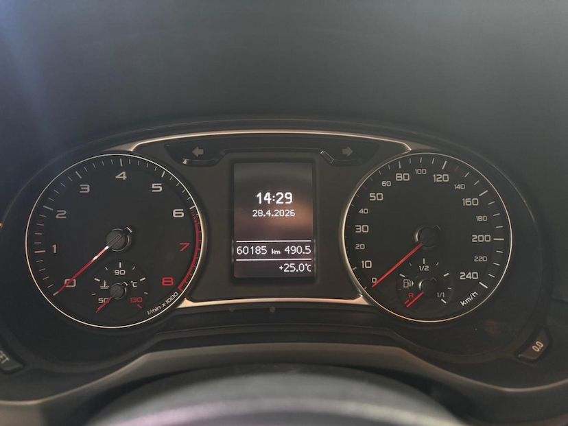 Foto do veículo AUDI A1 1.4 TFSI SPORTBACK ATTRACTION 16V 122CV GASOLINA 4P S-TRONIC 2016 60.184 KM 83.777,00