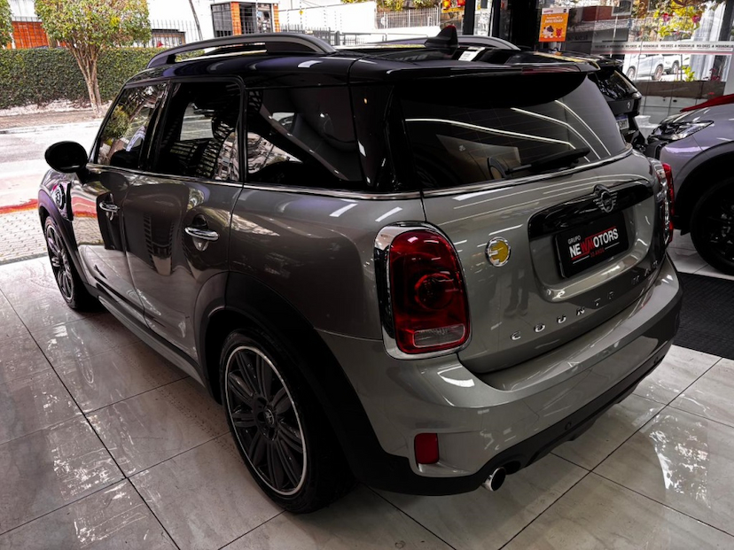 Foto do veículo MINI COUNTRYMAN 1.5 12V TWINPOWER TURBO HYBRID COOPER S E ALL4 STEPTRONIC 2019 49.758 KM 173.777,00