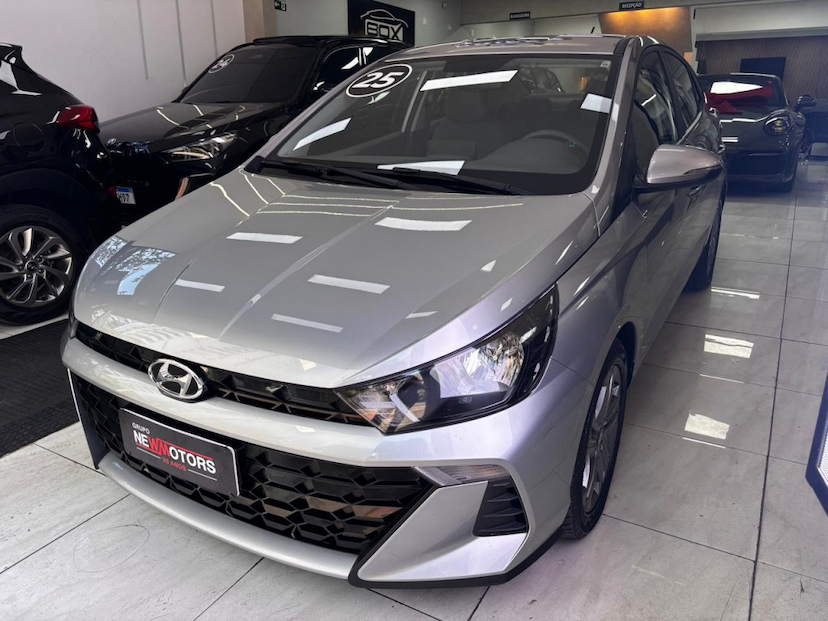 Foto do veículo HYUNDAI HB20S 1.0 TGDI FLEX COMFORT PLUS AUTOMÁTICO 2025 48.830 KM 85.777,00